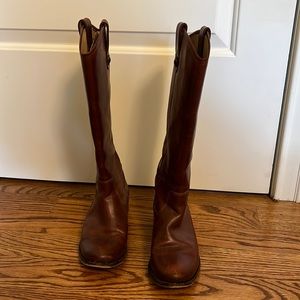 Frye Melissa Button 2 Boot